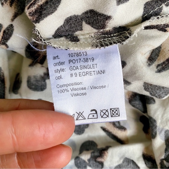 π EKSEPT BOHO IVORY BLACK LEOPARD PRINT RUFFLE DETAIL SUMMER TOP! - Picture 11 of 11